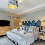 4 Bed In Newquay 90069