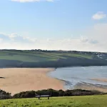 4 Bed In Newquay 90069